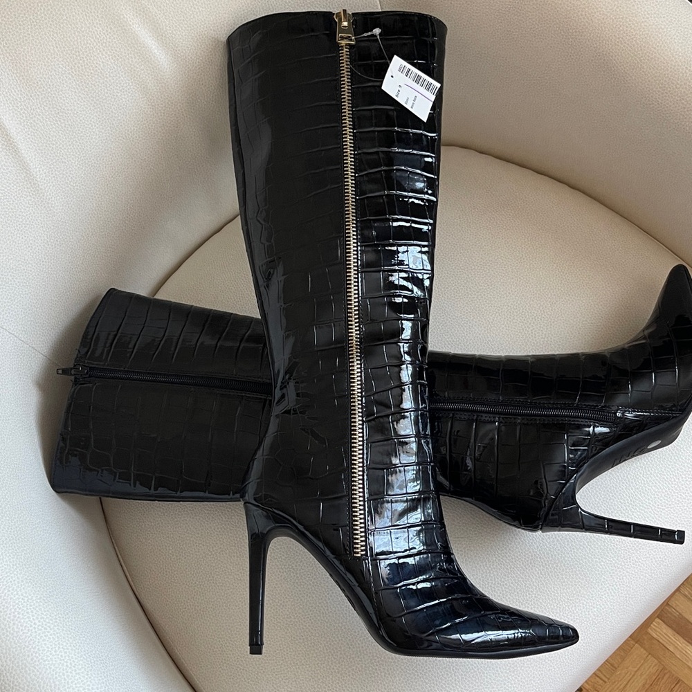 NEW N.C.l Concepts 
Sabrinaa Zip Croc-Embossed KneeHigh Boots - Picture 8 of 14